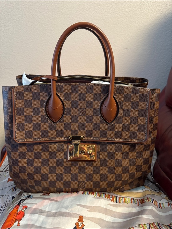 Louis Vuitton Handbags - Louis Vuitton Brown Checkered Tote with Tan Handles
